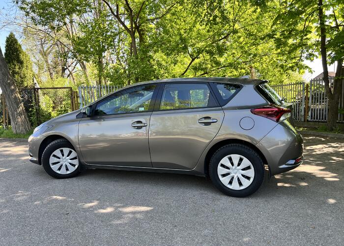 Grajewo ogłoszenia: Sprzedam Toyotę Auris 1.6 132kM z 2018r.. Auto pochodzi z...