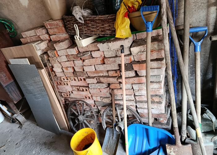 Grajewo ogłoszenia: Oddam za skrzynkę piwa i kawę ziarnistą ponad 200 szt starych...